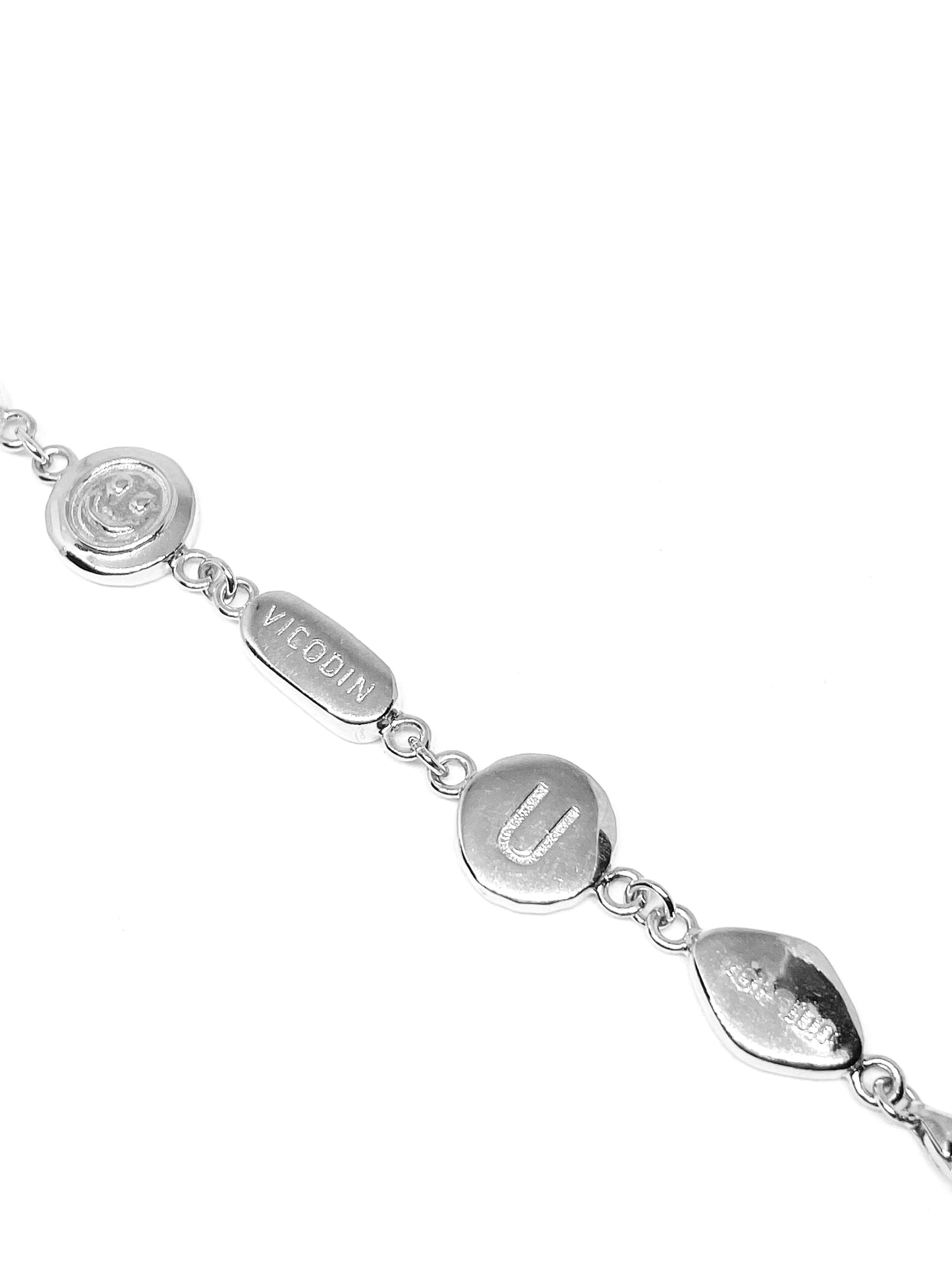 Unannounced Pill Bracelet (silver)